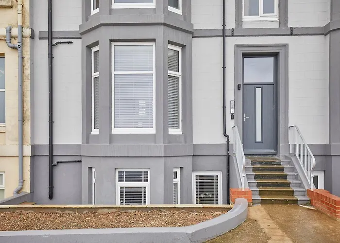 Lägenhet Host & - View