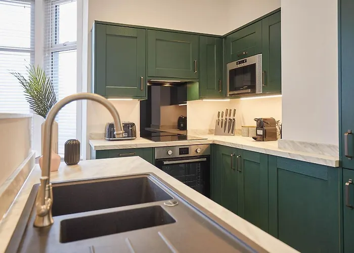 Lägenhet Host & - View